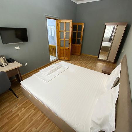 Art Garden Hotel Ташкент Екстер'єр фото